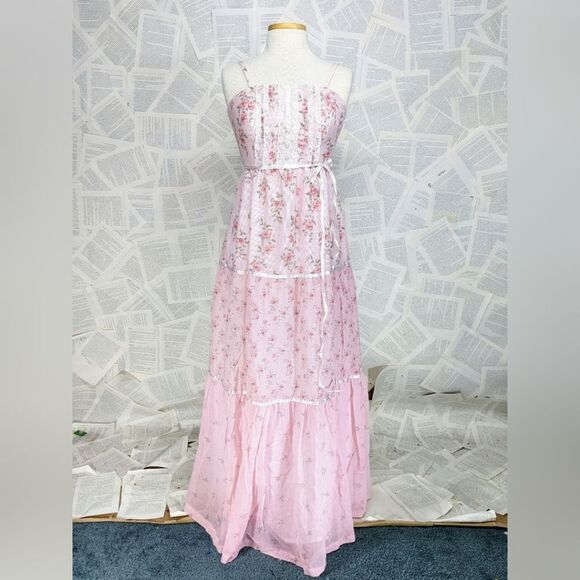 Vintage Dresses & Skirts - 70's Pretty in Pink Vintage Prairie floral dress